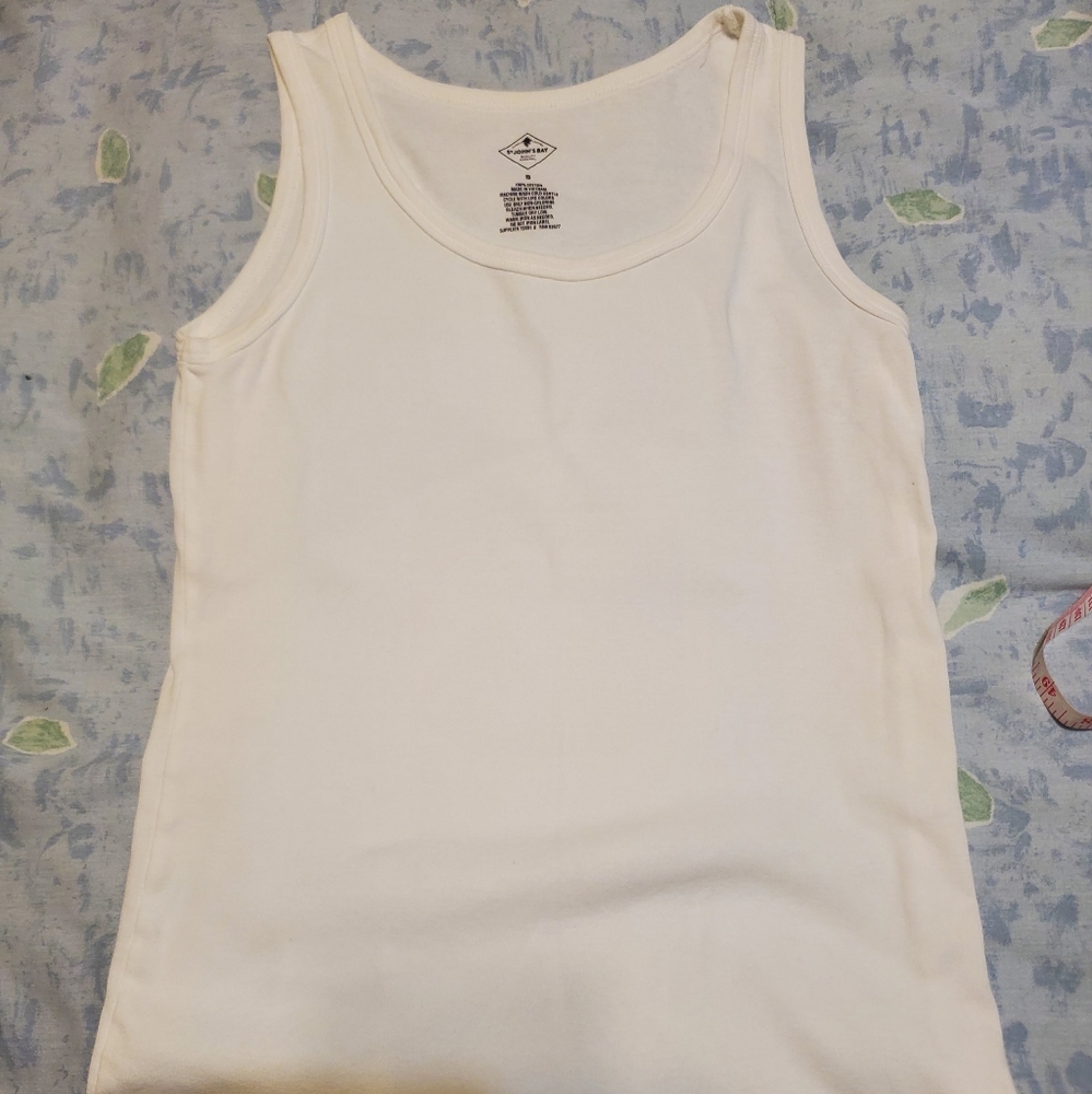 St. Johns Bay white tank top